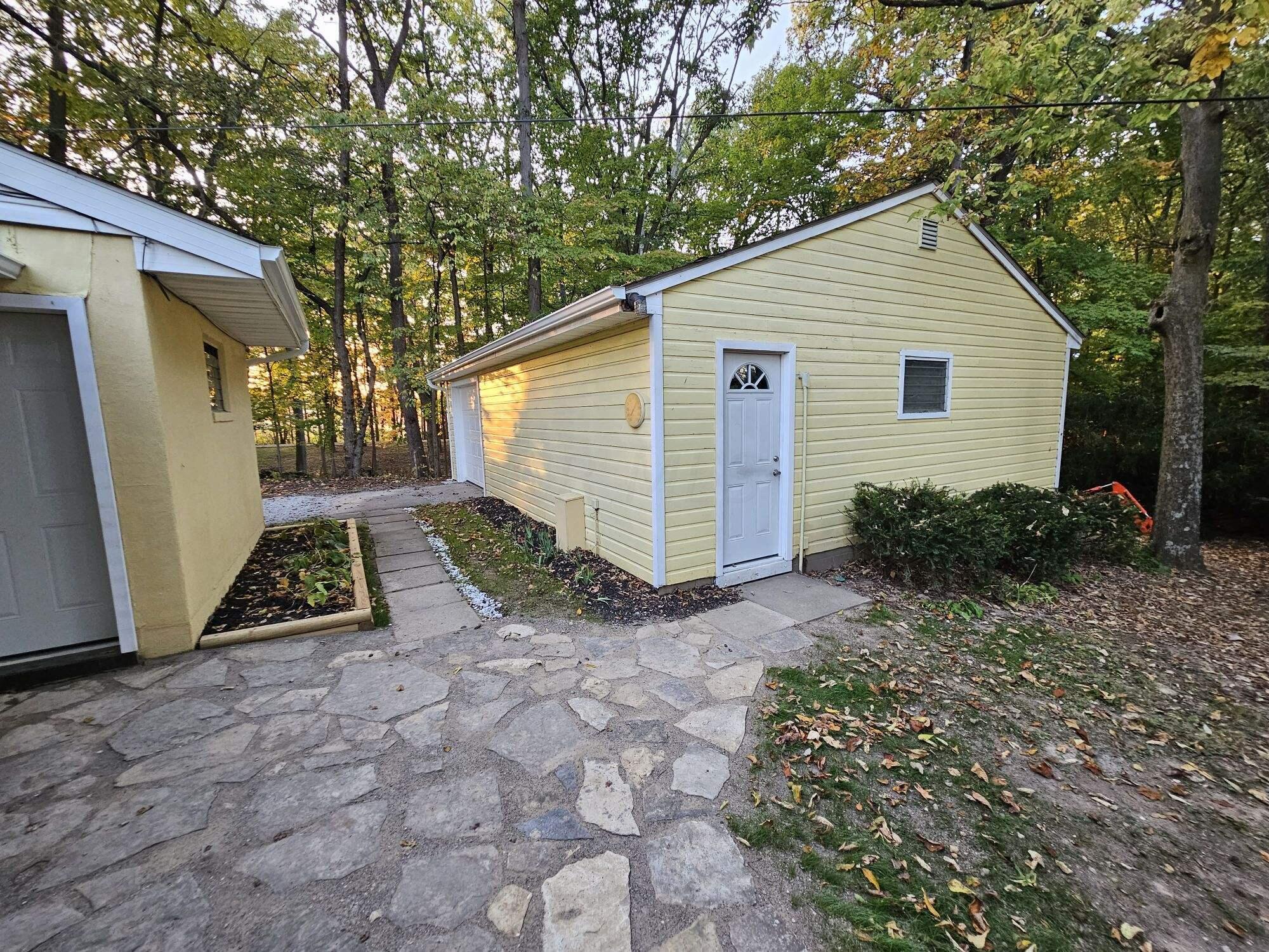 670 Coonpath Road Northwest Lancaster, OH 43130 - Photo 4 of 27 1b