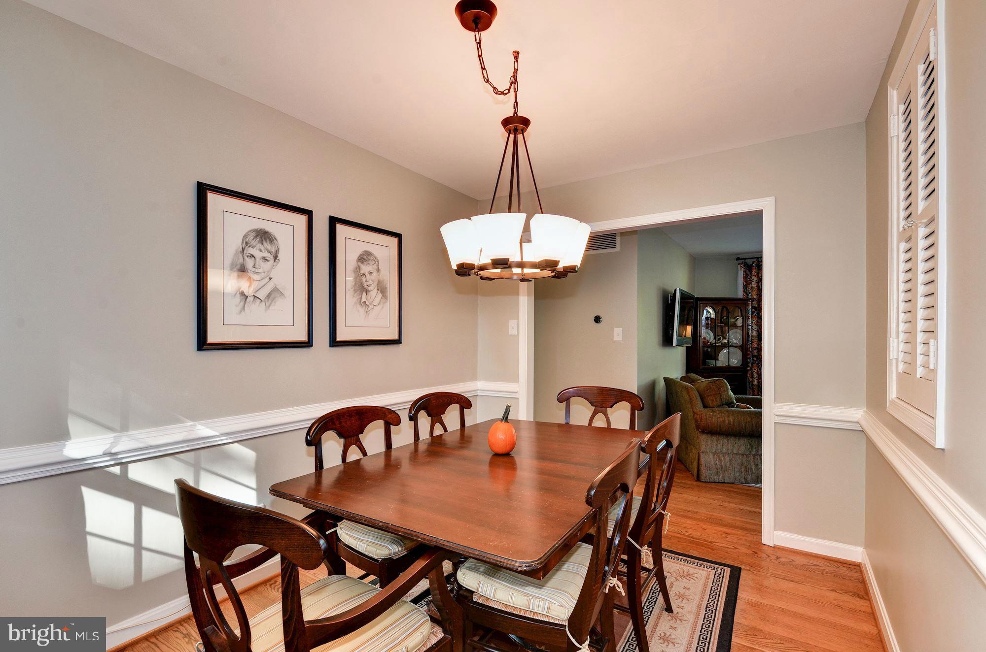 7916 New Market Road Alexandria, VA 22308 - Photo 13 of 30 Dining Room