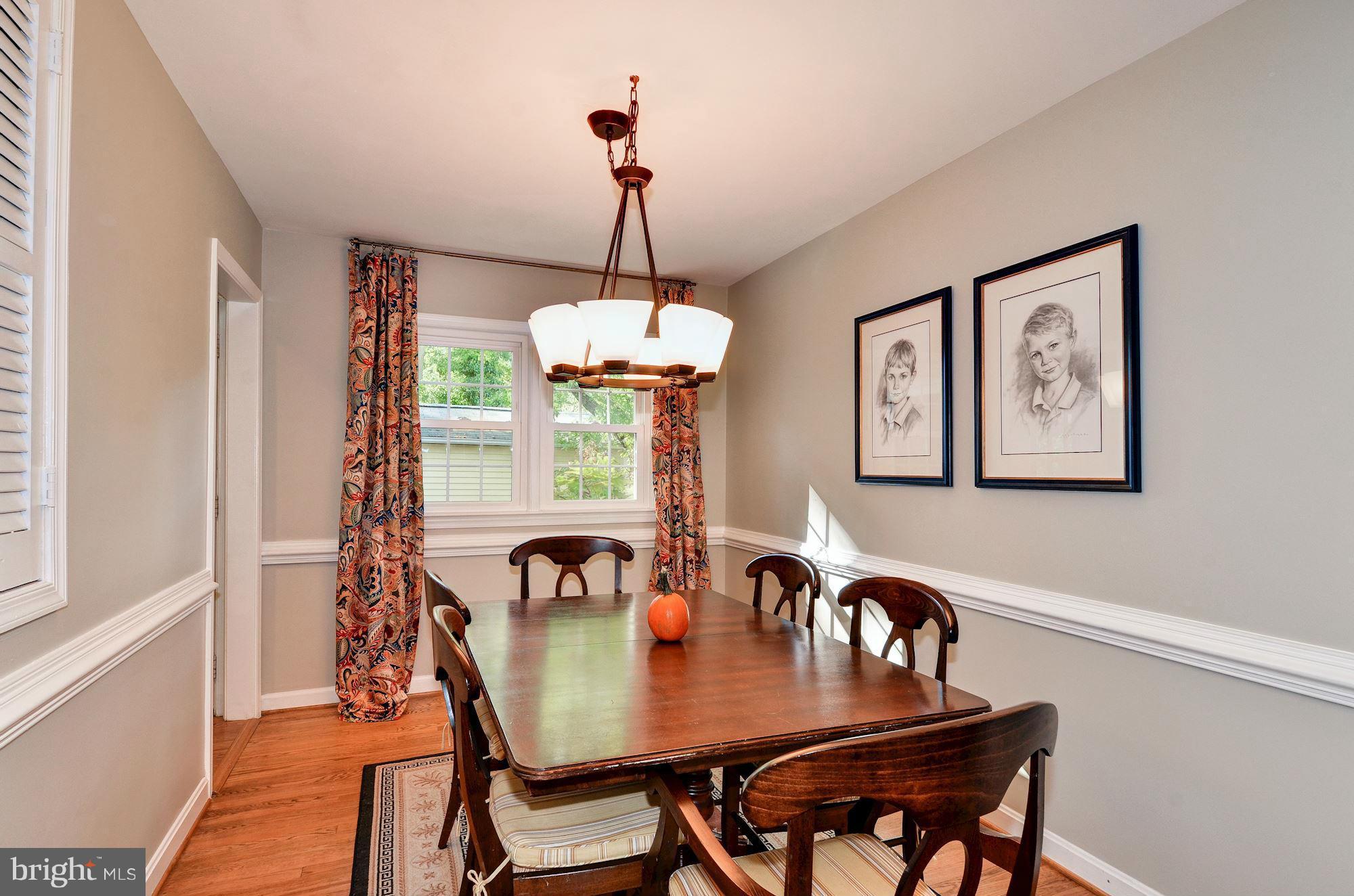 7916 New Market Road Alexandria, VA 22308 - Photo 14 of 30 Dining Room