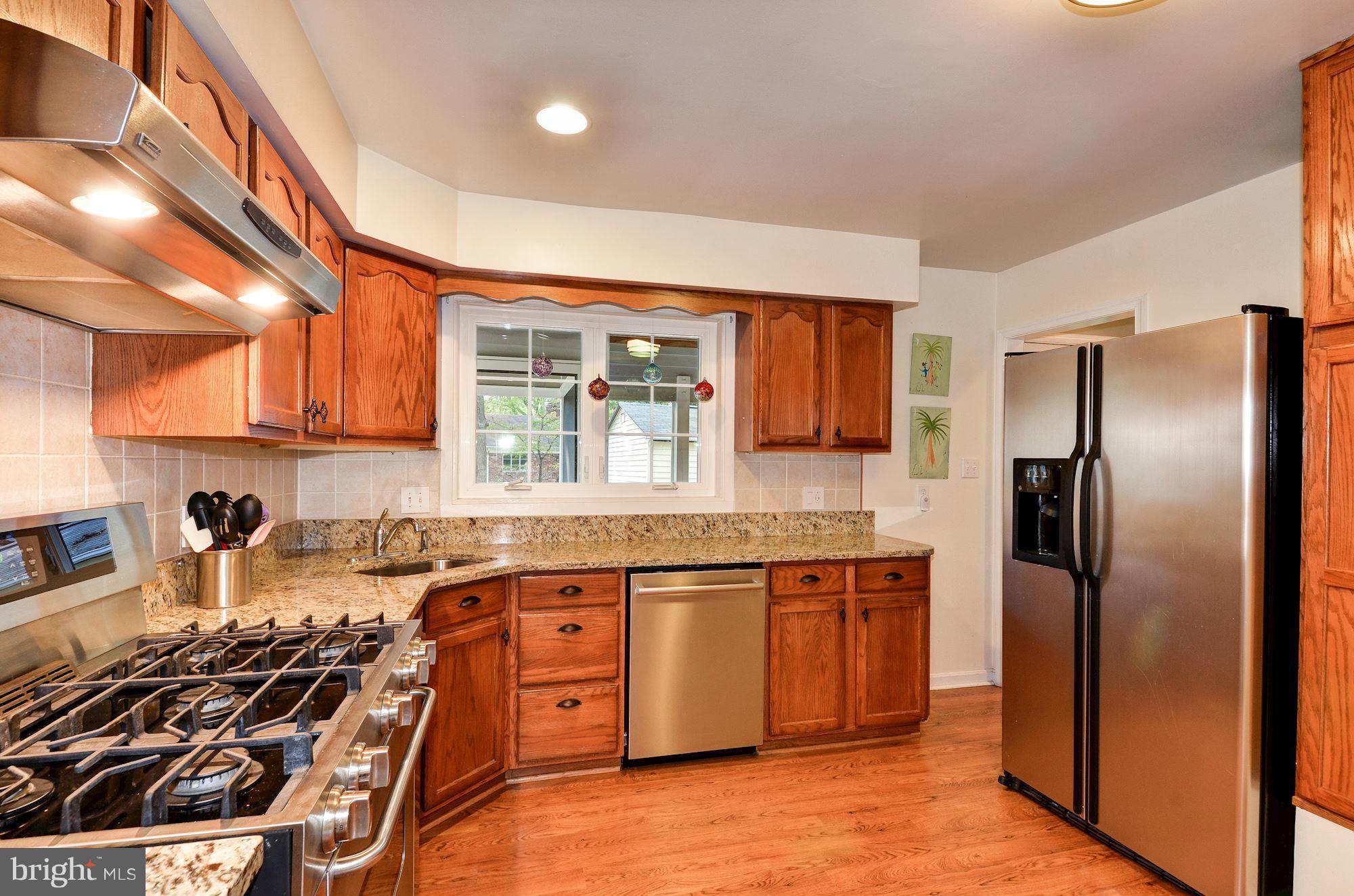 7916 New Market Road Alexandria, VA 22308 - Photo 10 of 30 Kitchen