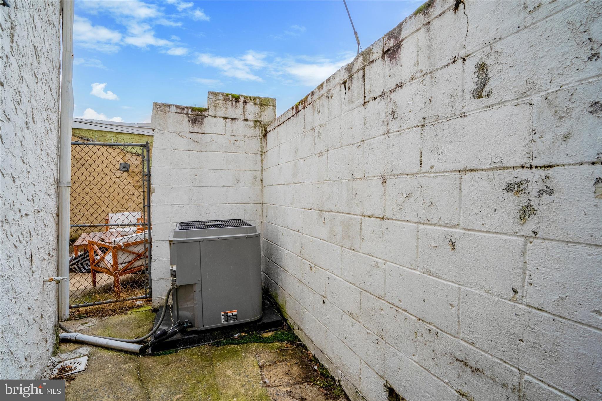 236 Gerritt Street Philadelphia, PA 19147 - Photo 18 of 19