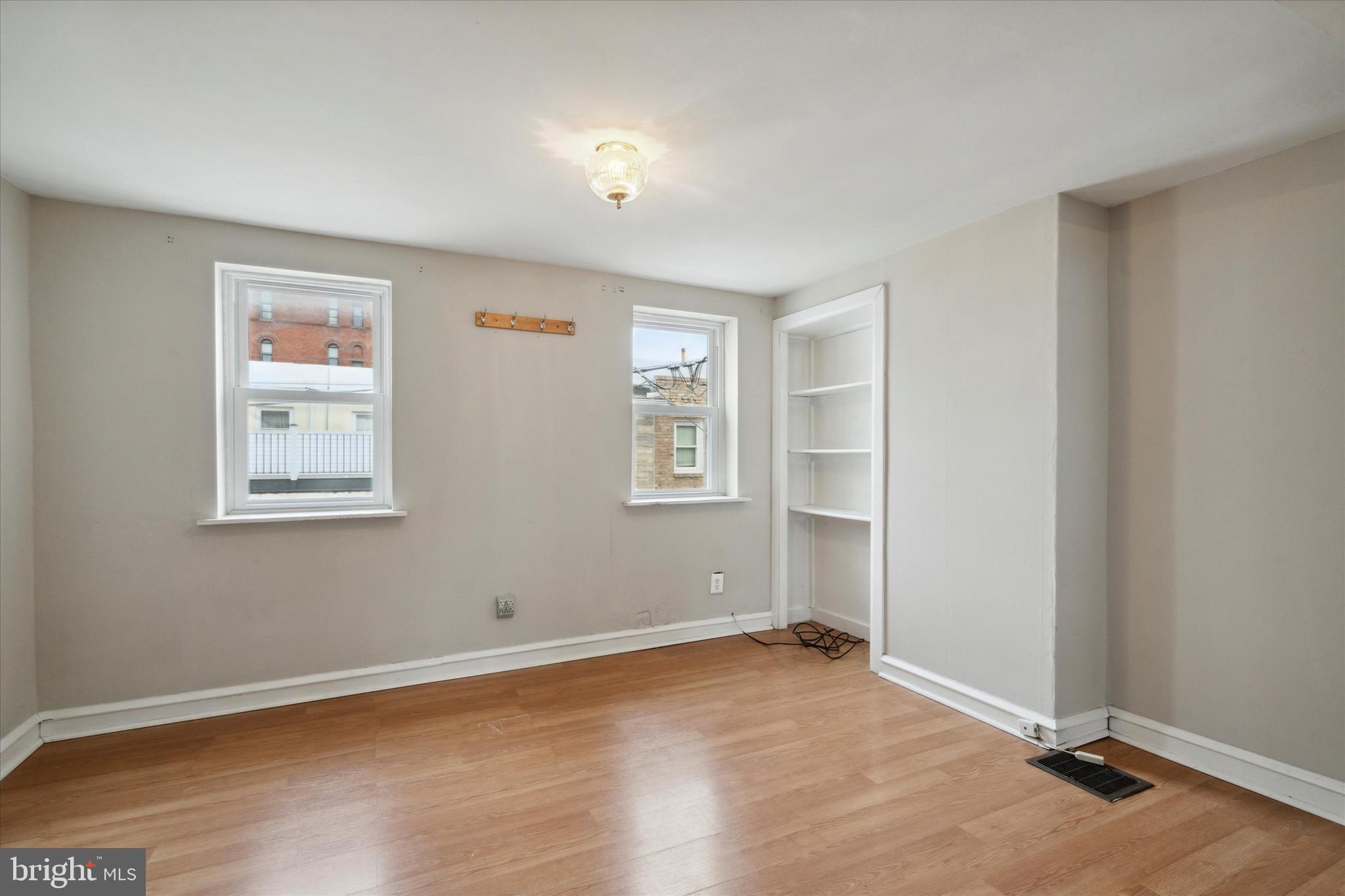 236 Gerritt Street Philadelphia, PA 19147 - Photo 7 of 19