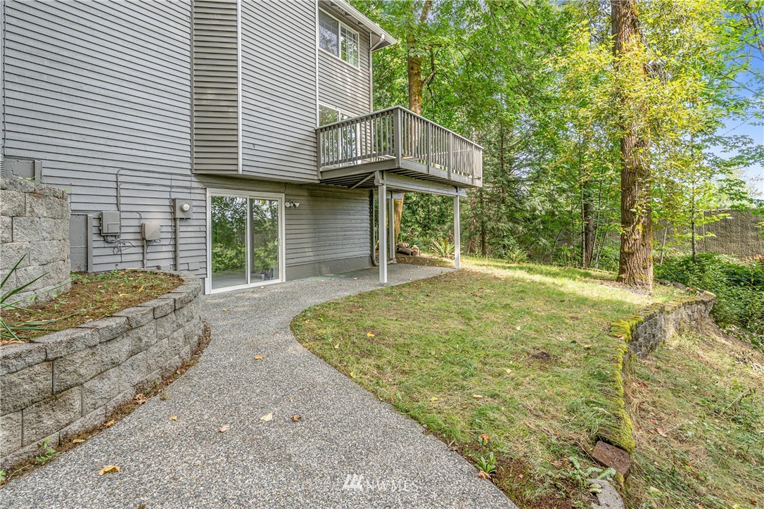 21811 4th Avenue Southeast Bothell, WA 98021 - Photo 28 of 38