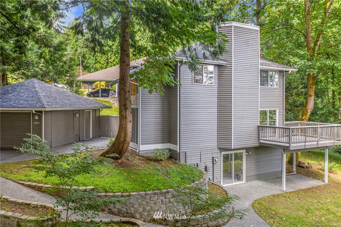 21811 4th Avenue Southeast Bothell, WA 98021 - Photo 30 of 38