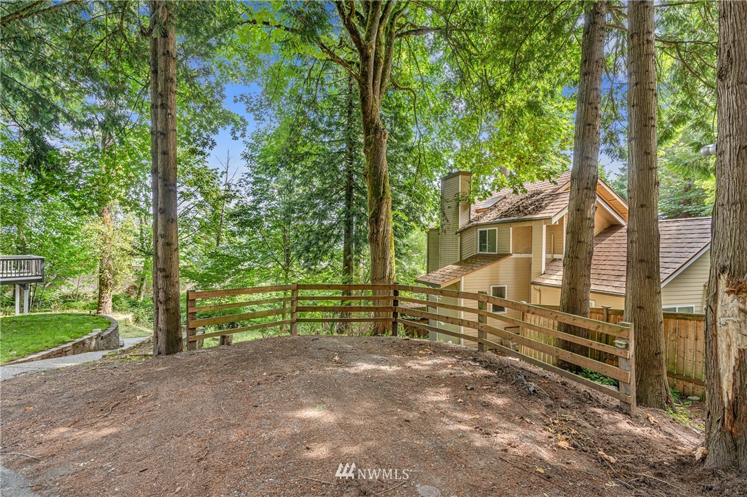 21811 4th Avenue Southeast Bothell, WA 98021 - Photo 37 of 38