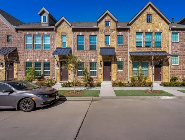 $2,695 | 2405 Siskiyou Street, Lewisville, TX 75056