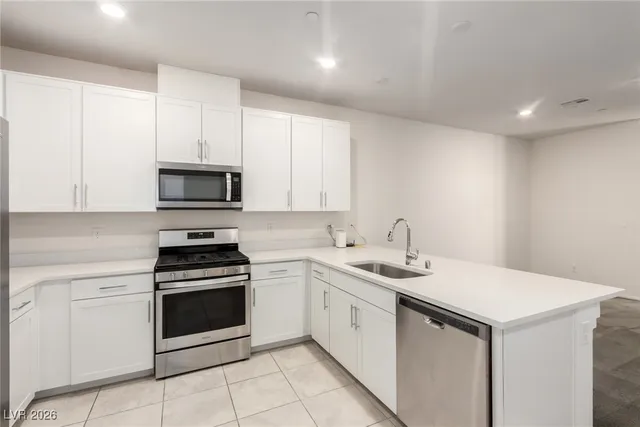 $395,000 | 2862 Turnstone Ridge Street, Henderson, NV 89044