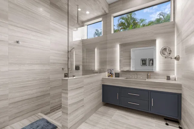 $9,350,000 | 111 VÃa Palacio, Palm Beach Gardens, FL 33418