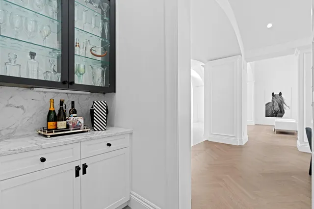 $9,350,000 | 111 VÃa Palacio, Palm Beach Gardens, FL 33418