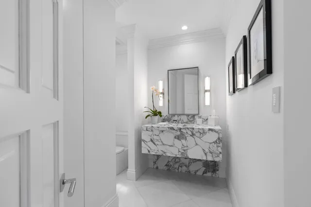 $9,350,000 | 111 VÃa Palacio, Palm Beach Gardens, FL 33418