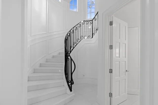 $9,350,000 | 111 VÃa Palacio, Palm Beach Gardens, FL 33418