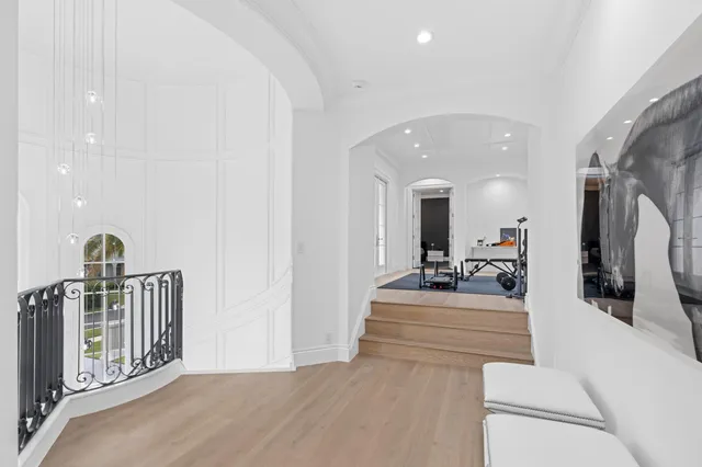 $9,350,000 | 111 VÃa Palacio, Palm Beach Gardens, FL 33418