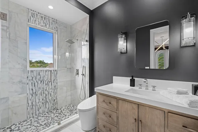 $9,350,000 | 111 VÃa Palacio, Palm Beach Gardens, FL 33418