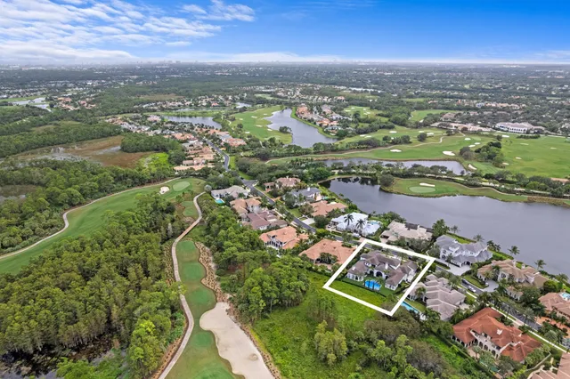 $9,350,000 | 111 VÃa Palacio, Palm Beach Gardens, FL 33418