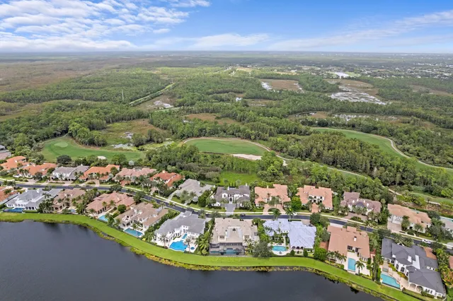 $9,350,000 | 111 VÃa Palacio, Palm Beach Gardens, FL 33418