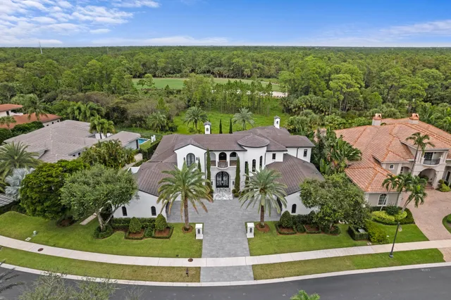$9,350,000 | 111 VÃa Palacio, Palm Beach Gardens, FL 33418