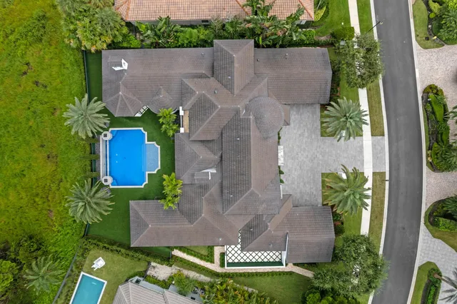 $9,350,000 | 111 VÃa Palacio, Palm Beach Gardens, FL 33418