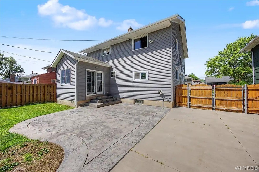 65 Grayton Road Tonawanda, NY 14150 - Photo 6 of 39