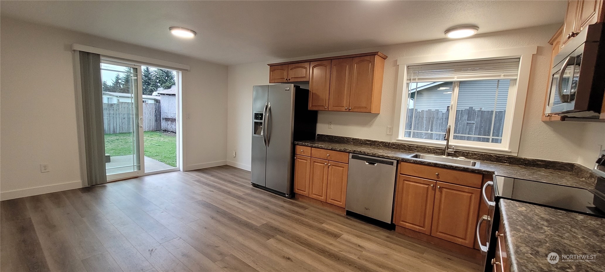 10105 Grove Road Southeast Yelm, WA 98597 - Photo 13 of 24 Gallery Image 13