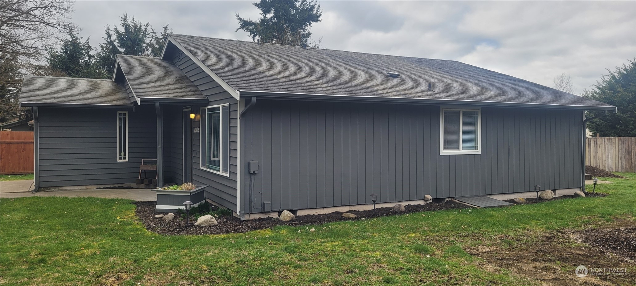10105 Grove Road Southeast Yelm, WA 98597 - Photo 5 of 24 Gallery Image 5