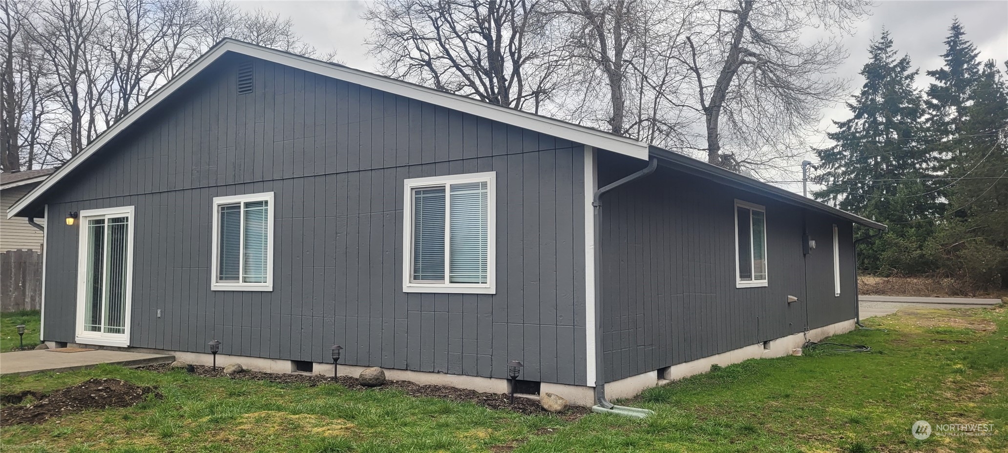 10105 Grove Road Southeast Yelm, WA 98597 - Photo 8 of 24 Gallery Image 8