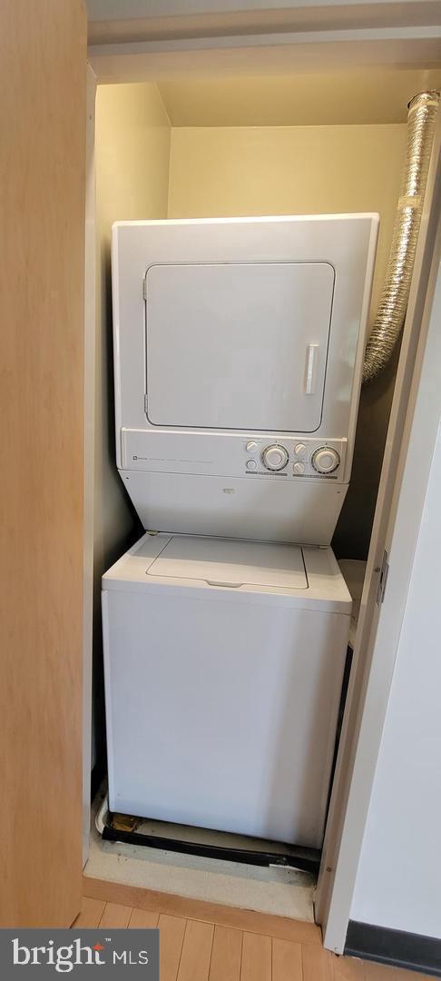 75 Maple Street, Unit 202 Conshohocken, PA 19428 - Photo 23 of 36 a utility room with washer and dryer