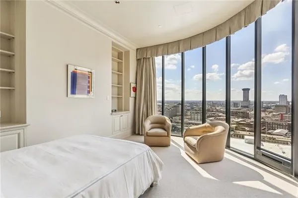 $5,900,000 | 600 Port Of New Orleans Place, Unit 15F, New Orleans, LA 70130