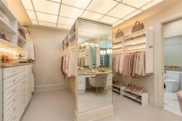 $5,900,000 | 600 Port Of New Orleans Place, Unit 15F, New Orleans, LA 70130