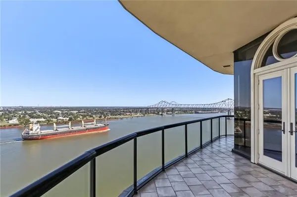 $5,900,000 | 600 Port Of New Orleans Place, Unit 15F, New Orleans, LA 70130