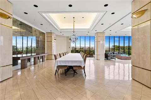 $5,900,000 | 600 Port Of New Orleans Place, Unit 15F, New Orleans, LA 70130