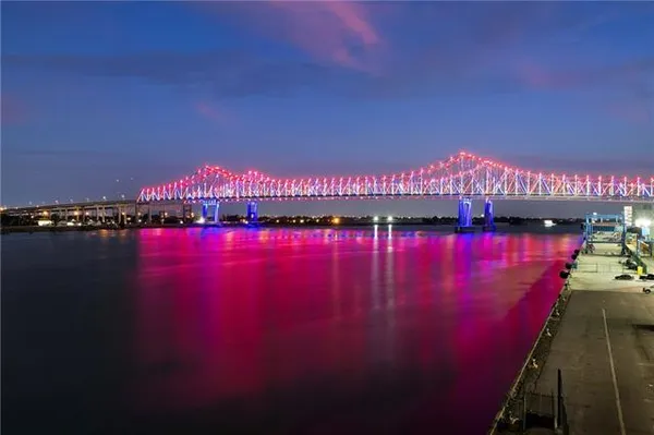 $5,900,000 | 600 Port Of New Orleans Place, Unit 15F, New Orleans, LA 70130