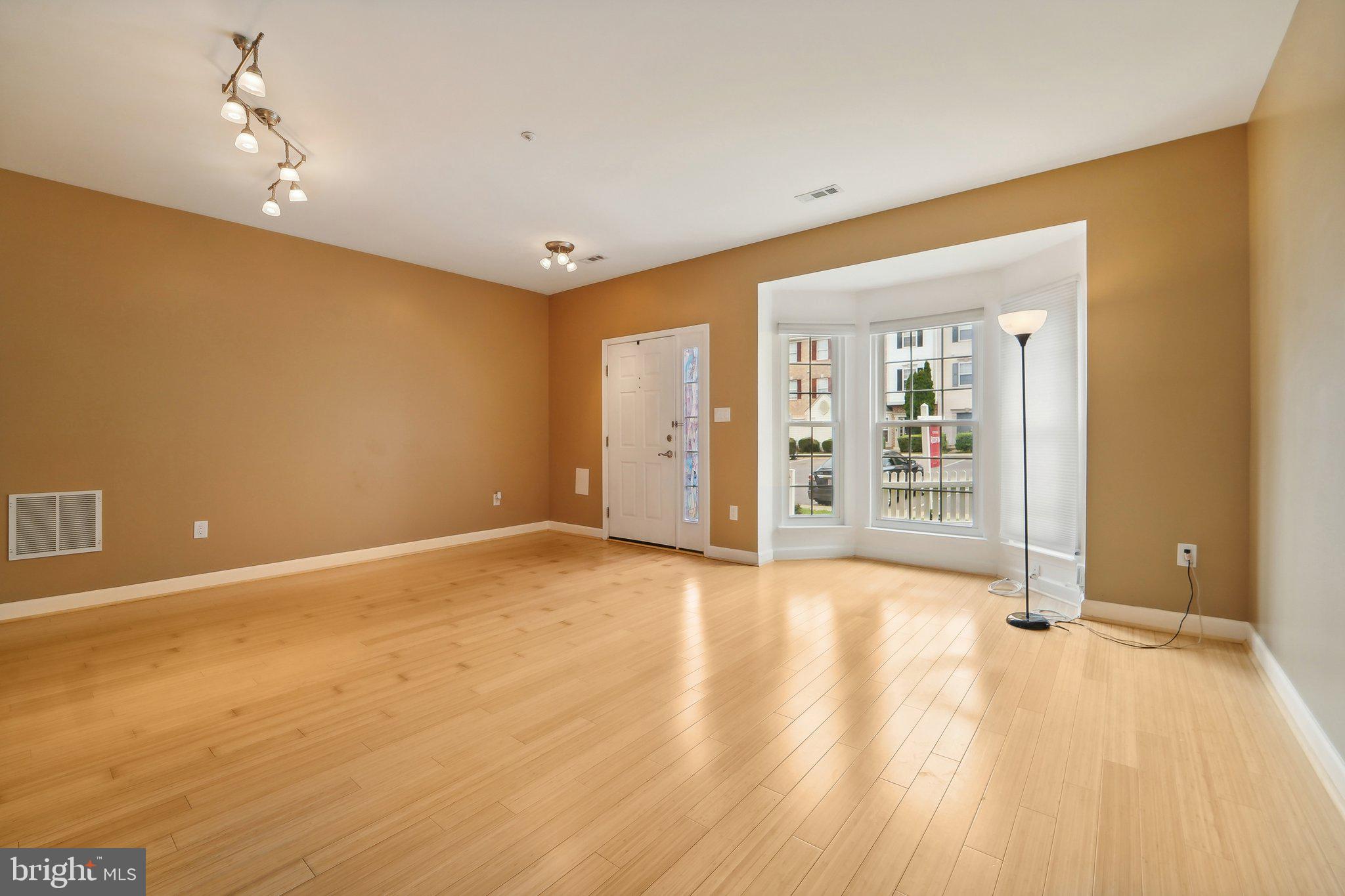 304 Assembly Point Court Odenton, MD 21113 - Photo 10 of 34 Gallery Image 10