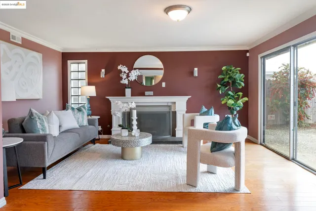 $1,250,000 | 8071 Phaeton Drive, Oakland, CA 94605