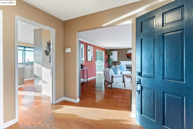 $1,250,000 | 8071 Phaeton Drive, Oakland, CA 94605