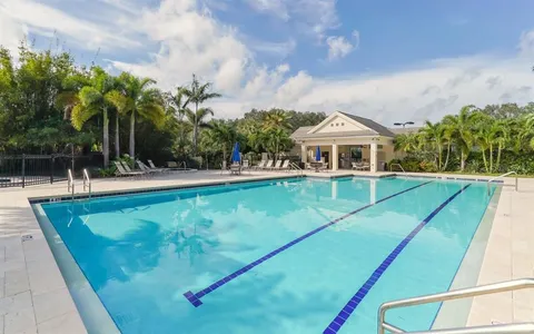 $450,000 | 533 Fallbrook Drive, Venice, FL 34292