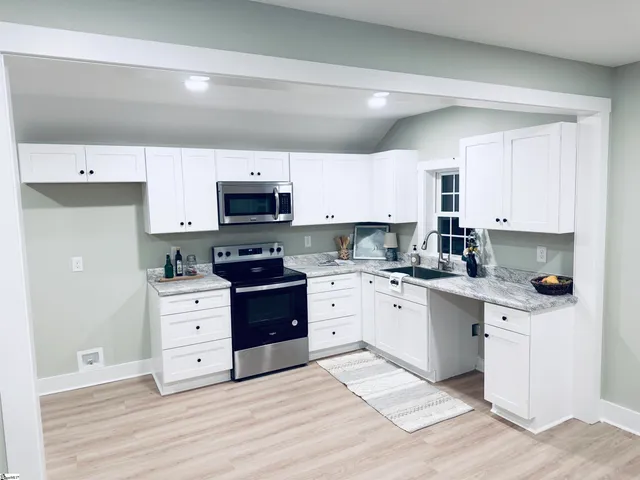 $219,900 | 25 Green Street, Pelzer, SC 29669