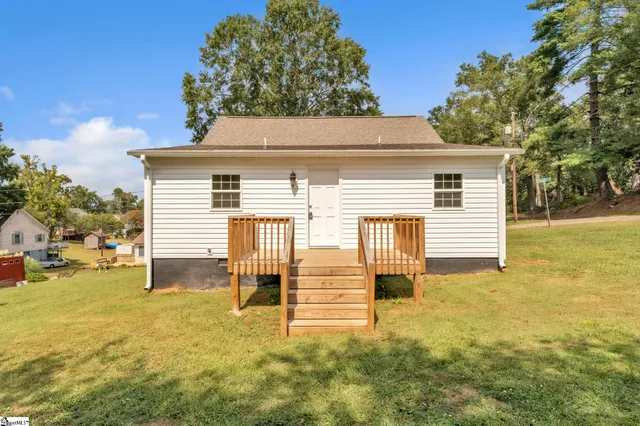 $219,900 | 25 Green Street, Pelzer, SC 29669