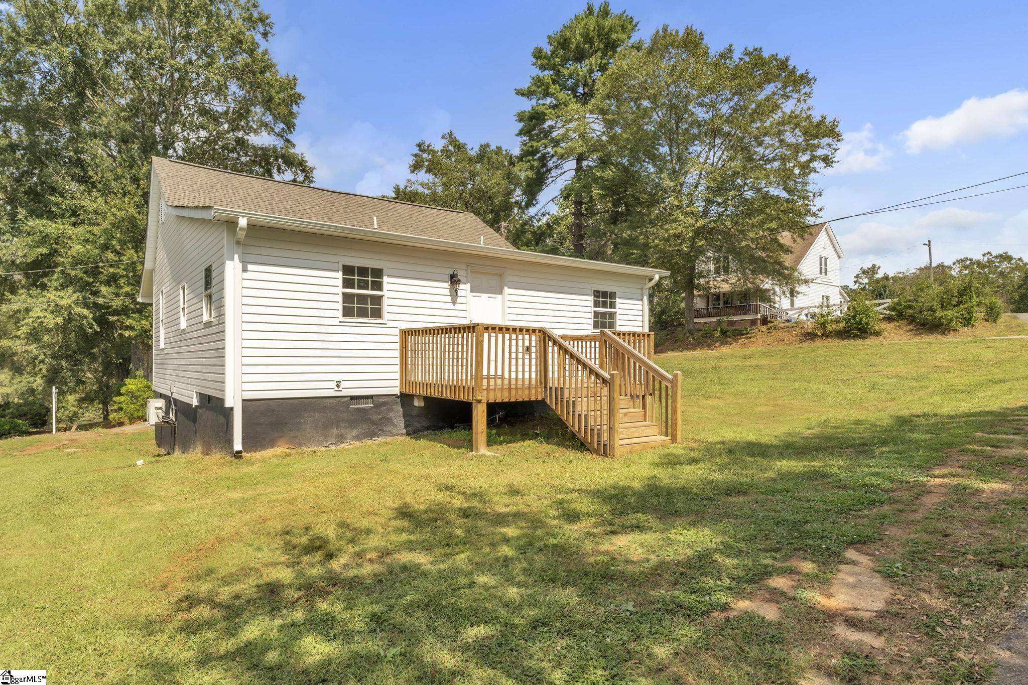 25 Green Street Pelzer, SC 29669 - Photo 4 of 32