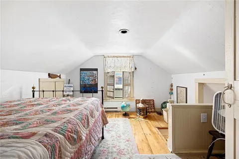 $1,195,000 | 23 Willow Street, Newport, RI 02840