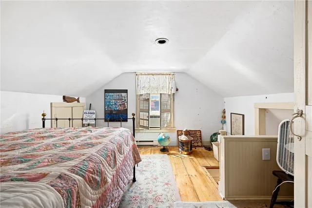 $1,195,000 | 23 Willow Street, Newport, RI 02840