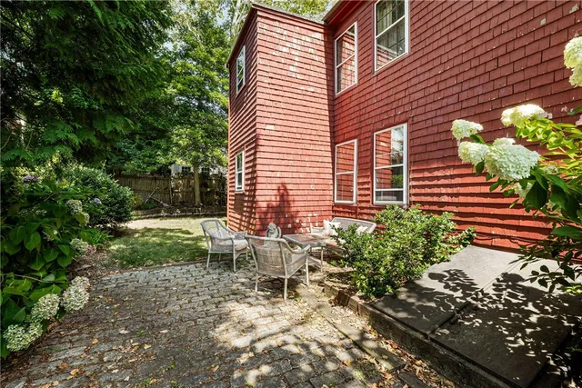 $1,195,000 | 23 Willow Street, Newport, RI 02840