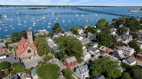 $1,195,000 | 23 Willow Street, Newport, RI 02840