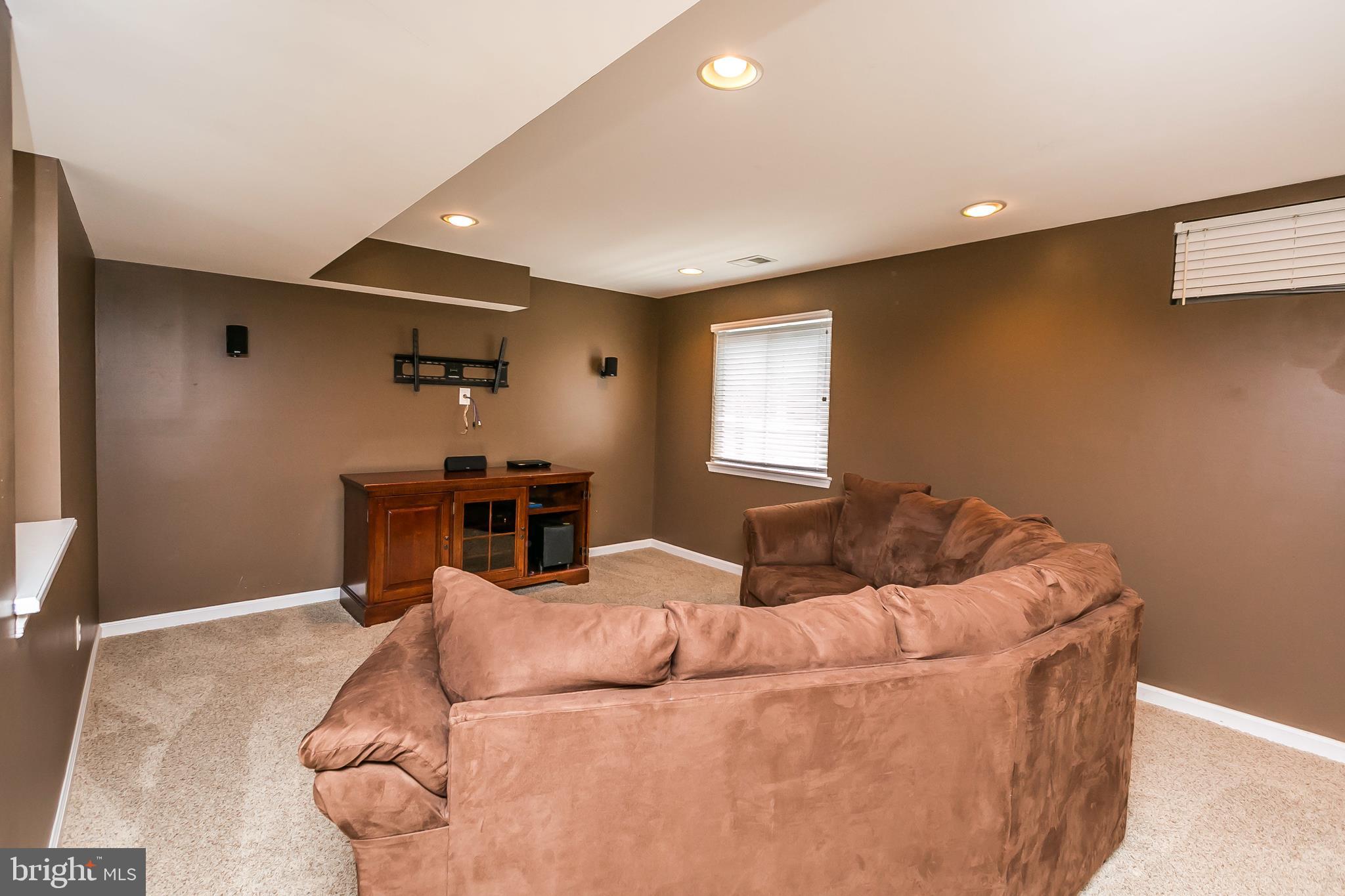 1611 Chapman Road Crofton, MD 21114 - Photo 22 of 29 Basement - Great (Recreation) Room