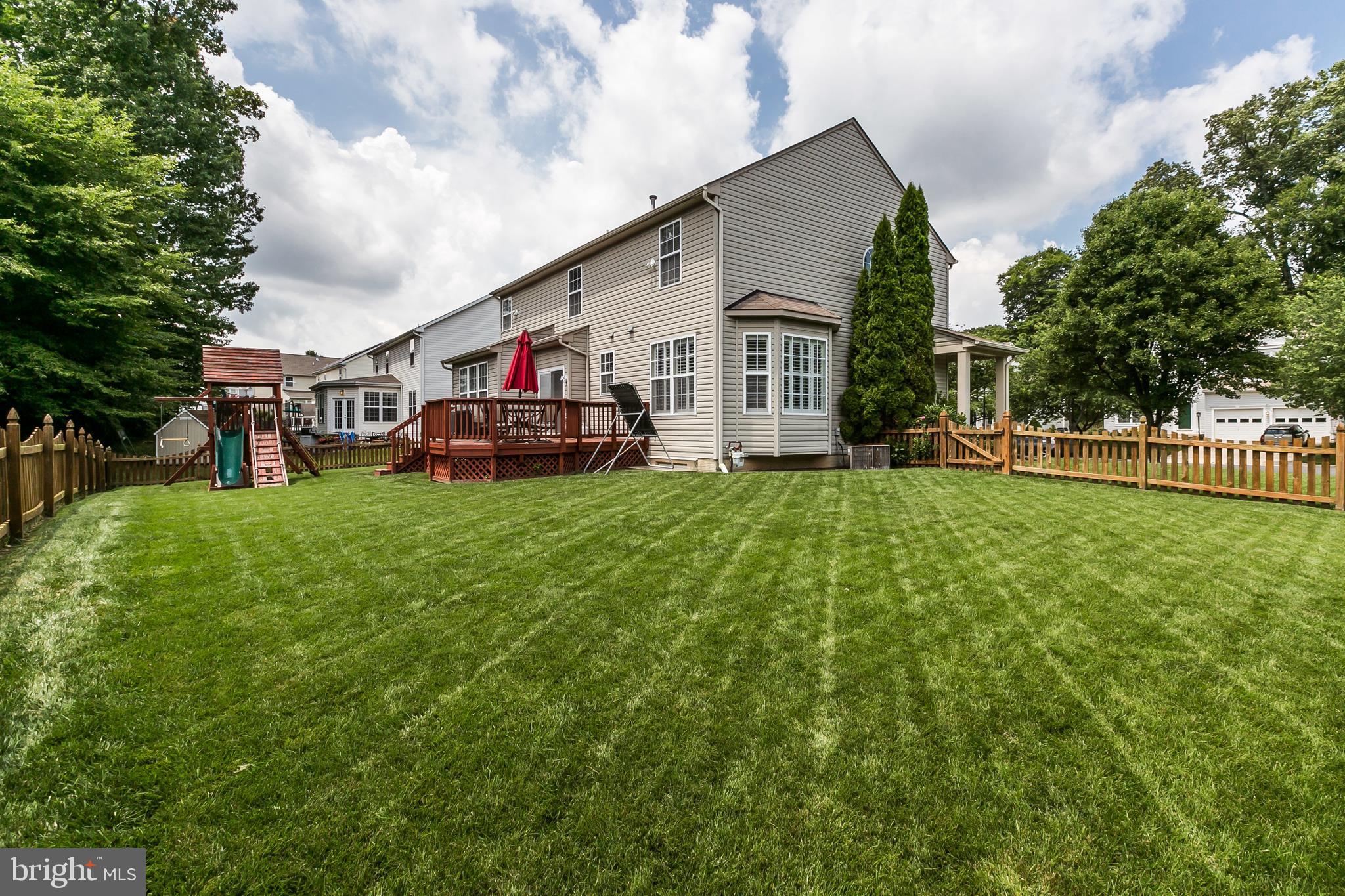 1611 Chapman Road Crofton, MD 21114 - Photo 26 of 29 Exterior Rear and Side