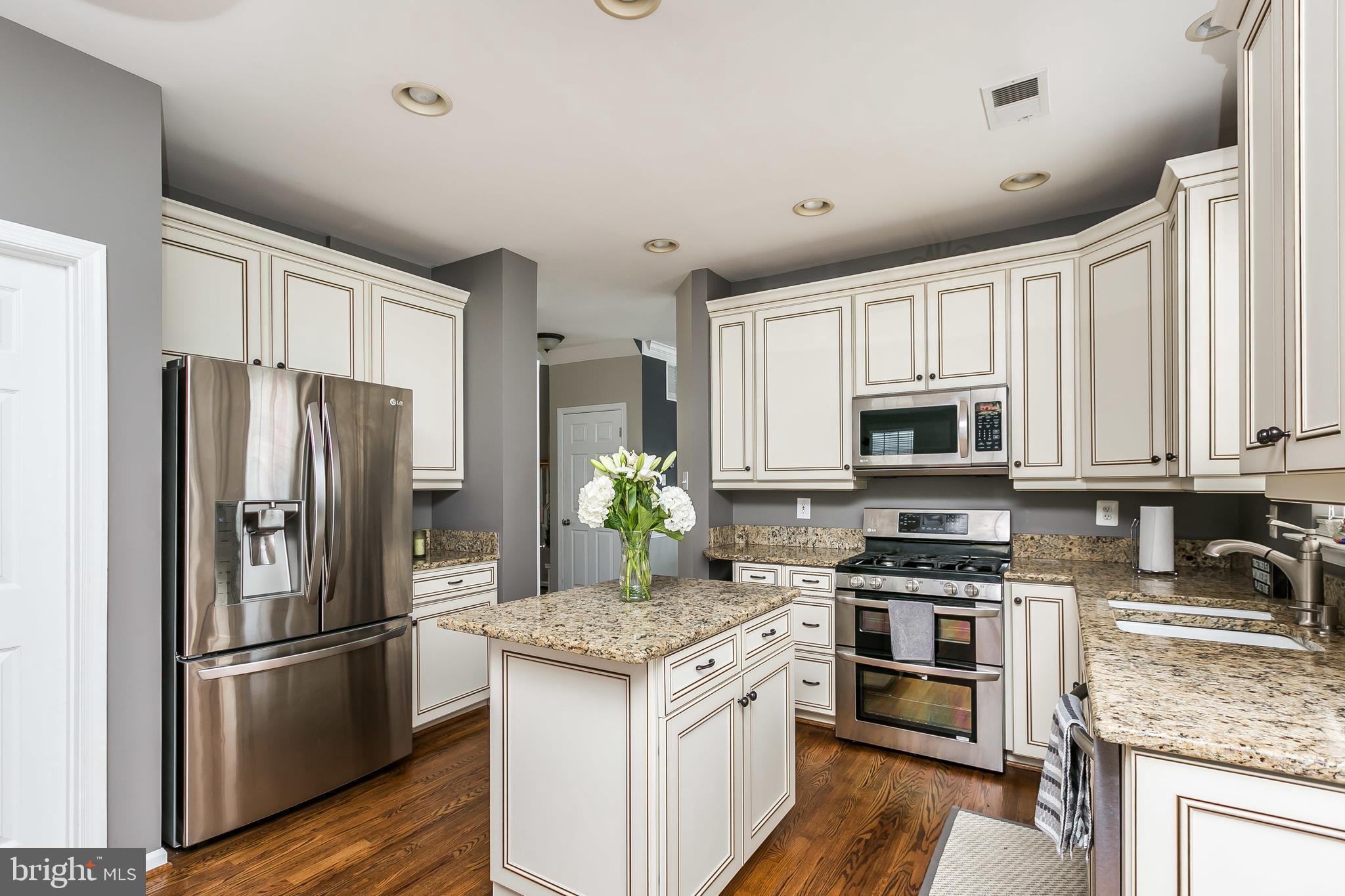 1611 Chapman Road Crofton, MD 21114 - Photo 10 of 29 Kitchen