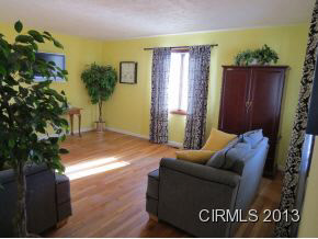 724 East Center Road Kokomo, IN 46902 - Photo 3 of 24 Gallery Image 3
