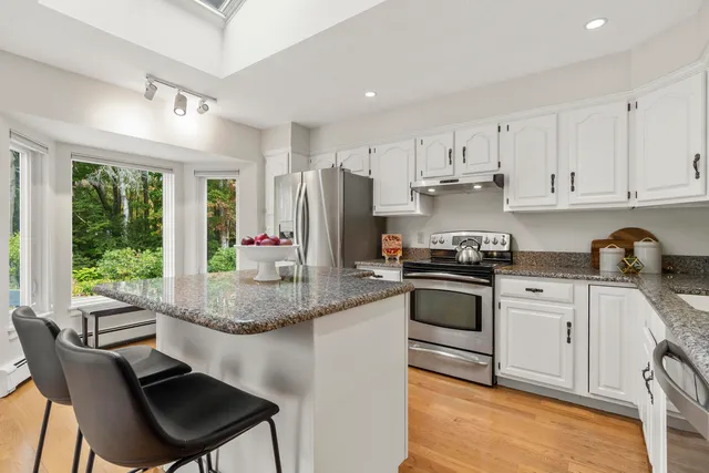 $725,000 | 62 Blueberry Cove Road, Unit 62, Yarmouth, ME 04096