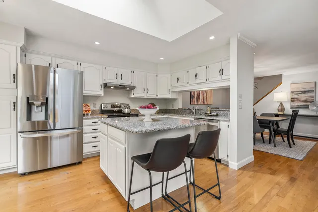 $725,000 | 62 Blueberry Cove Road, Unit 62, Yarmouth, ME 04096