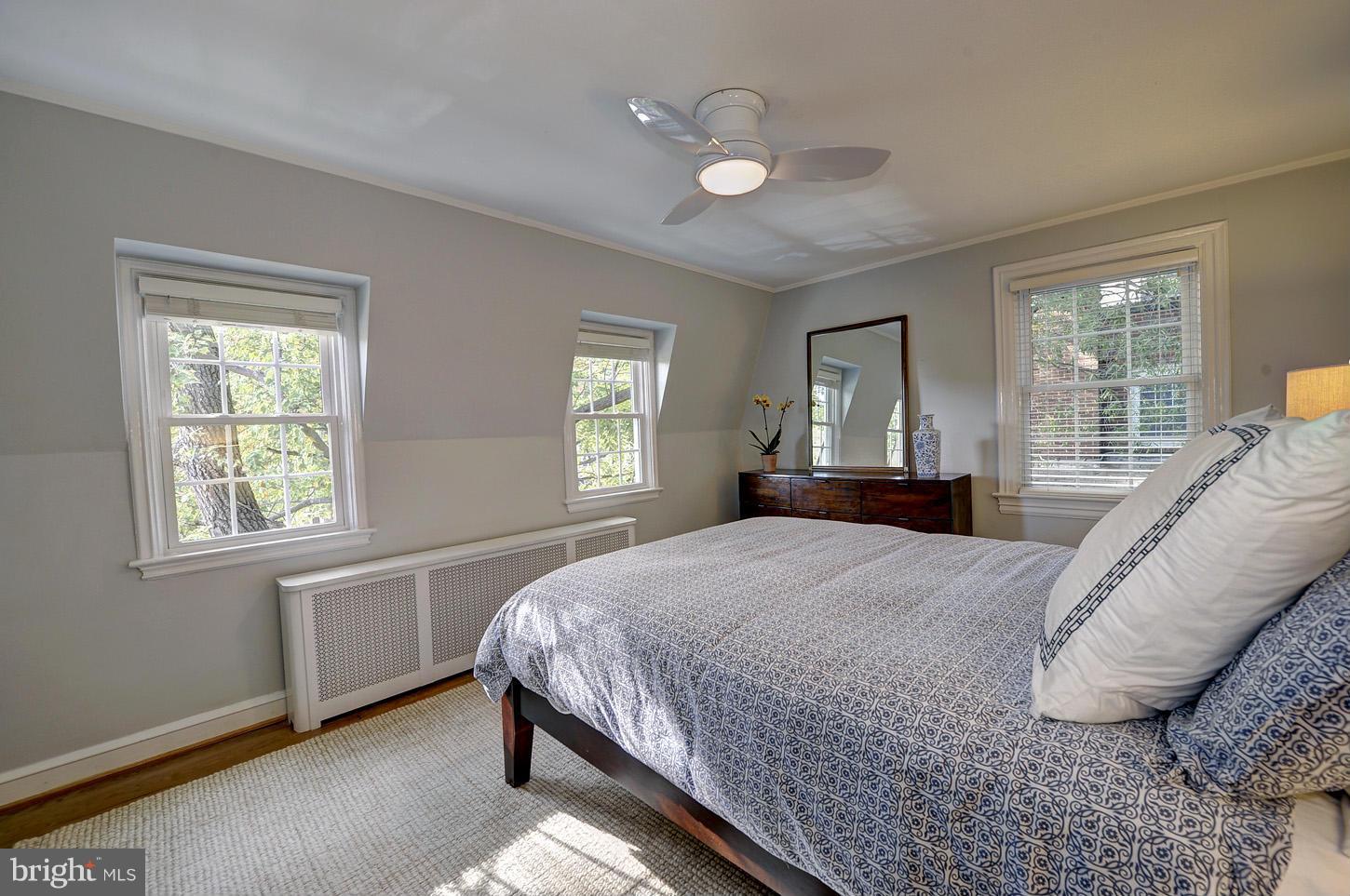 2123 Tunlaw Road Northwest Washington, DC 20007 - Photo 8 of 17 Bedroom (Master)