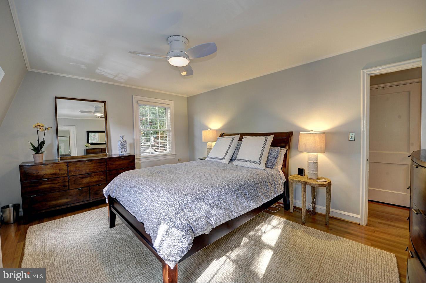 2123 Tunlaw Road Northwest Washington, DC 20007 - Photo 9 of 17 Bedroom (Master)